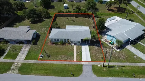 22295 Montrose Avenue Port Charlotte FL 33952