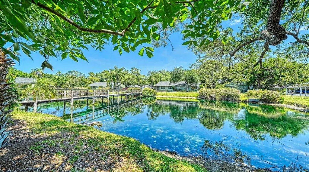 5010 Barrington Circle Sarasota FL 34234