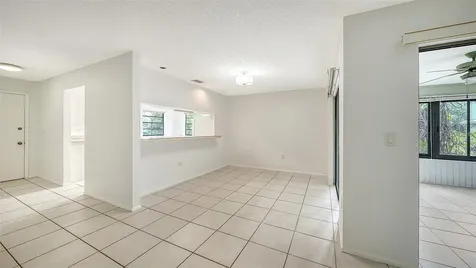 5010 Barrington Circle Sarasota FL 34234