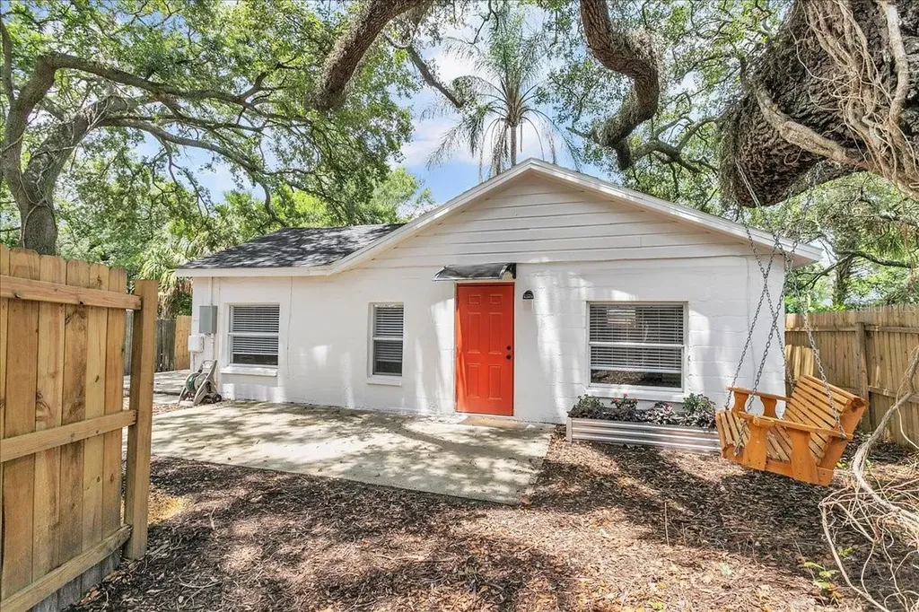 6008 N Tampa Street Tampa FL 33604