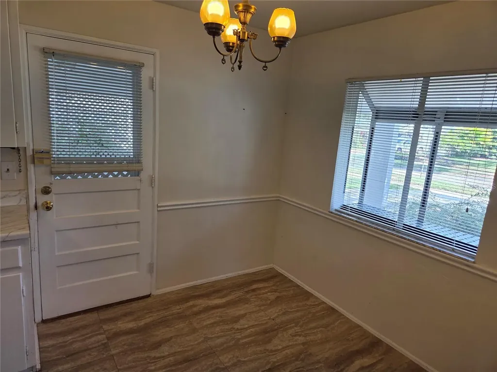 321 Wildwood Way Clearwater FL 33756