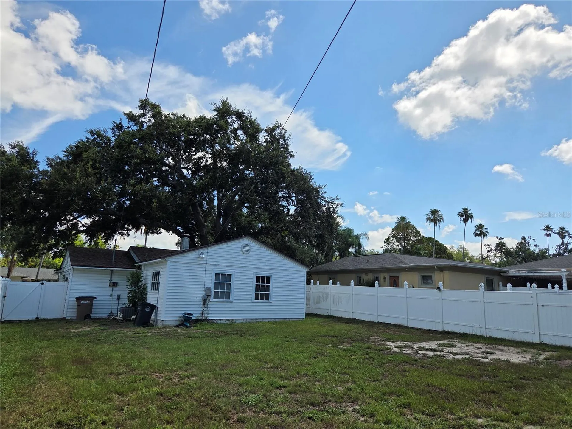 321 Wildwood Way Clearwater FL 33756