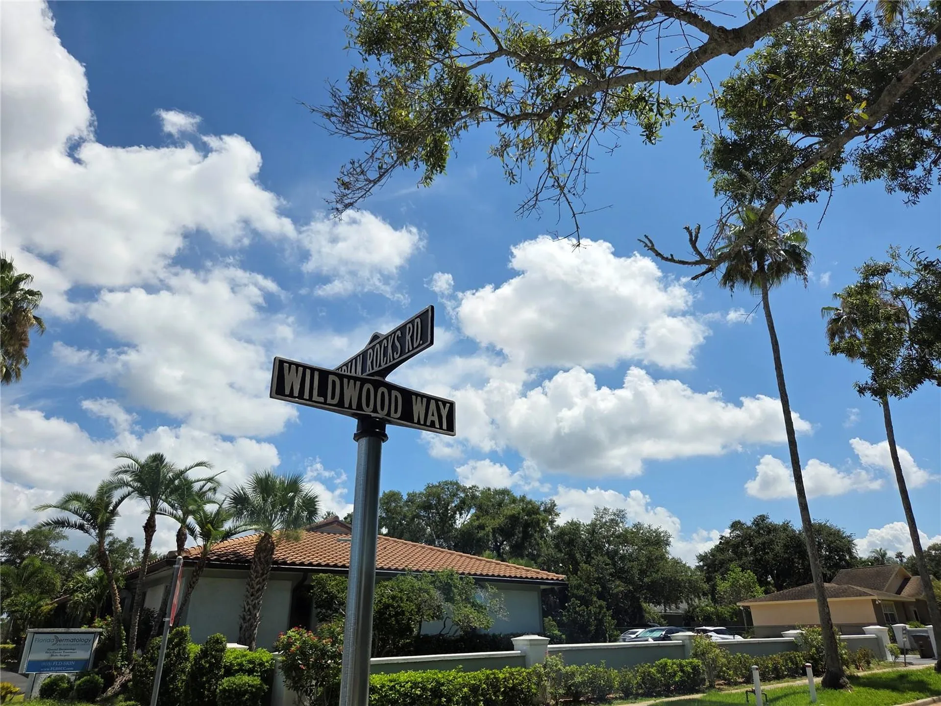 321 Wildwood Way Clearwater FL 33756