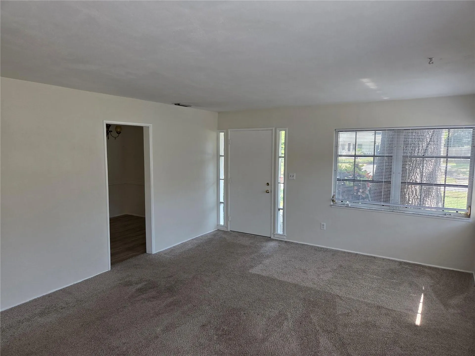 321 Wildwood Way Clearwater FL 33756