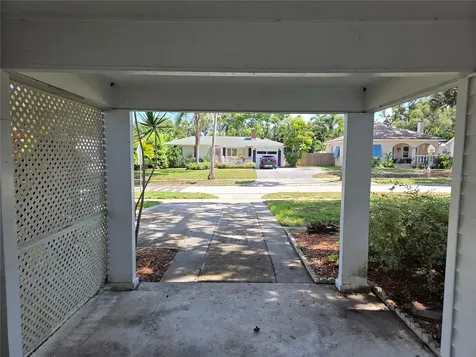 321 Wildwood Way Clearwater FL 33756