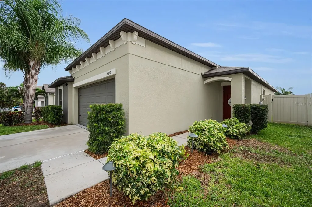 6376 Spider Lily Way New Port Richey FL 34653