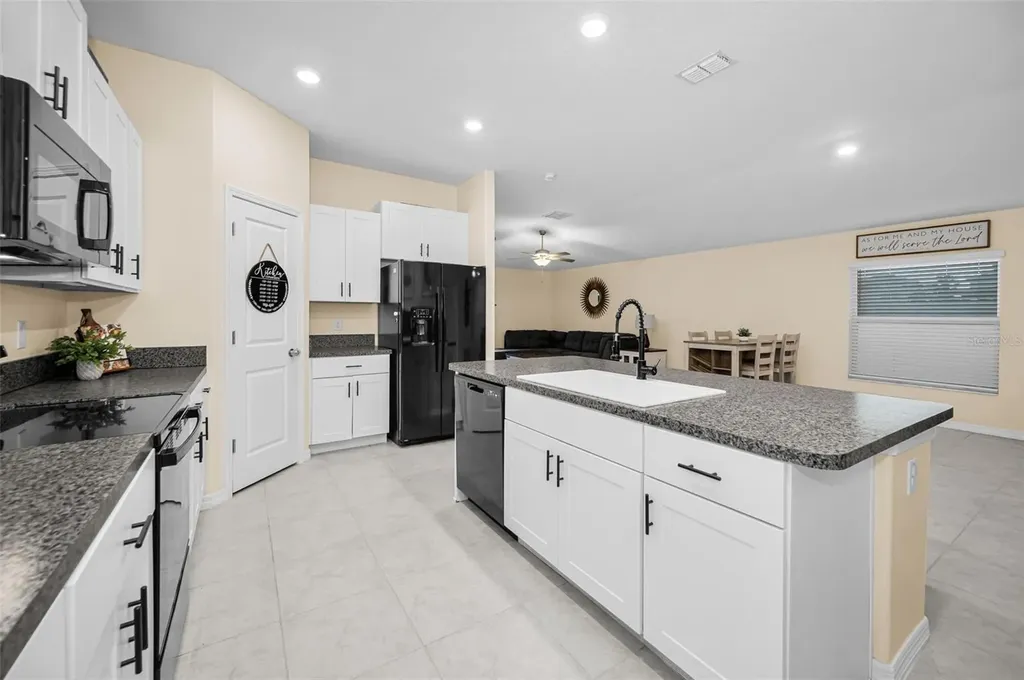 6376 Spider Lily Way New Port Richey FL 34653