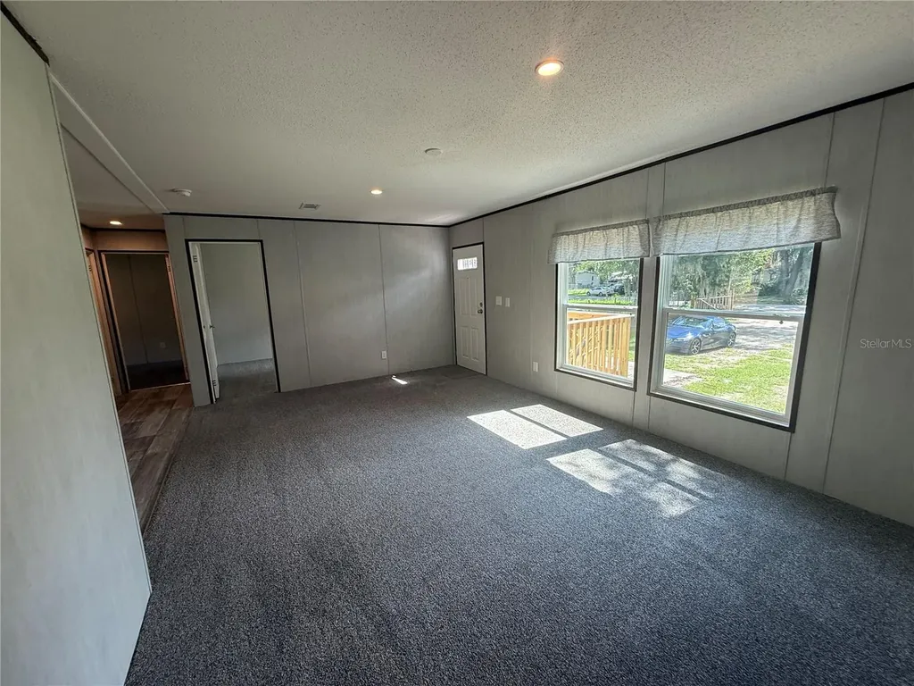 3320 Royal Oak Drive W Mulberry FL 33860
