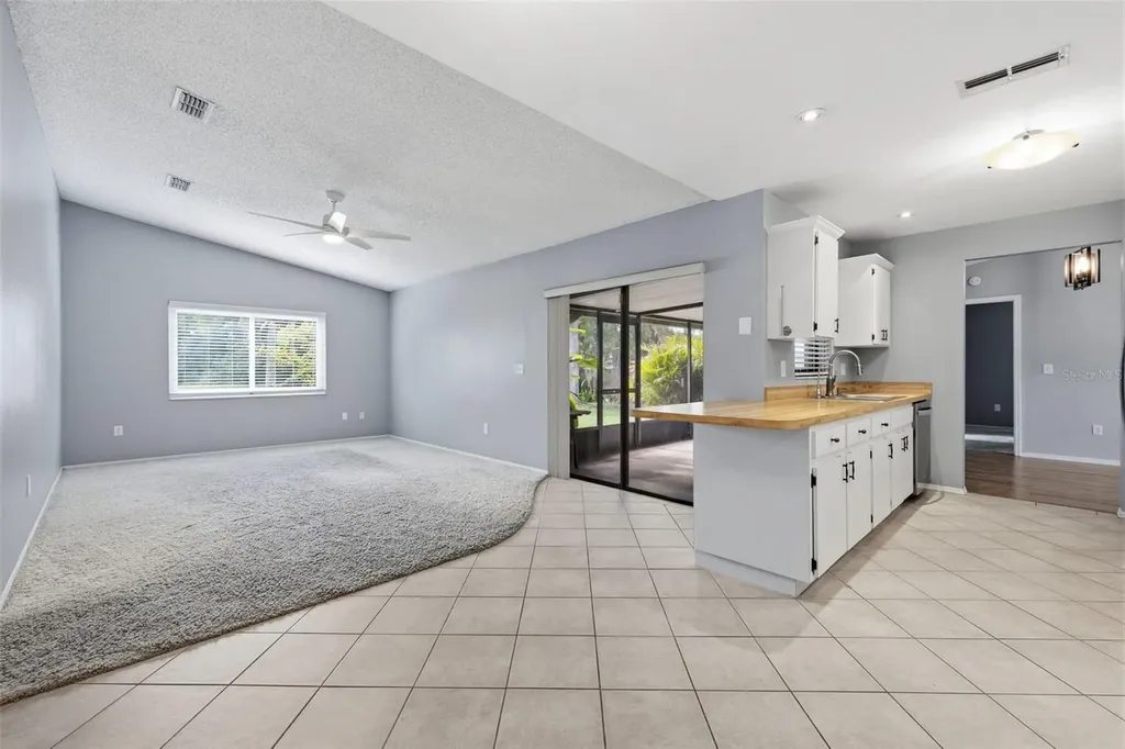 14801 Perriwinkle Place Tampa FL 33625