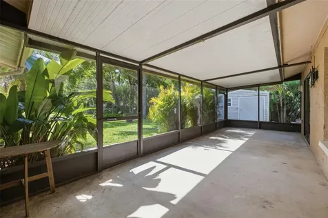 14801 Perriwinkle Place Tampa FL 33625