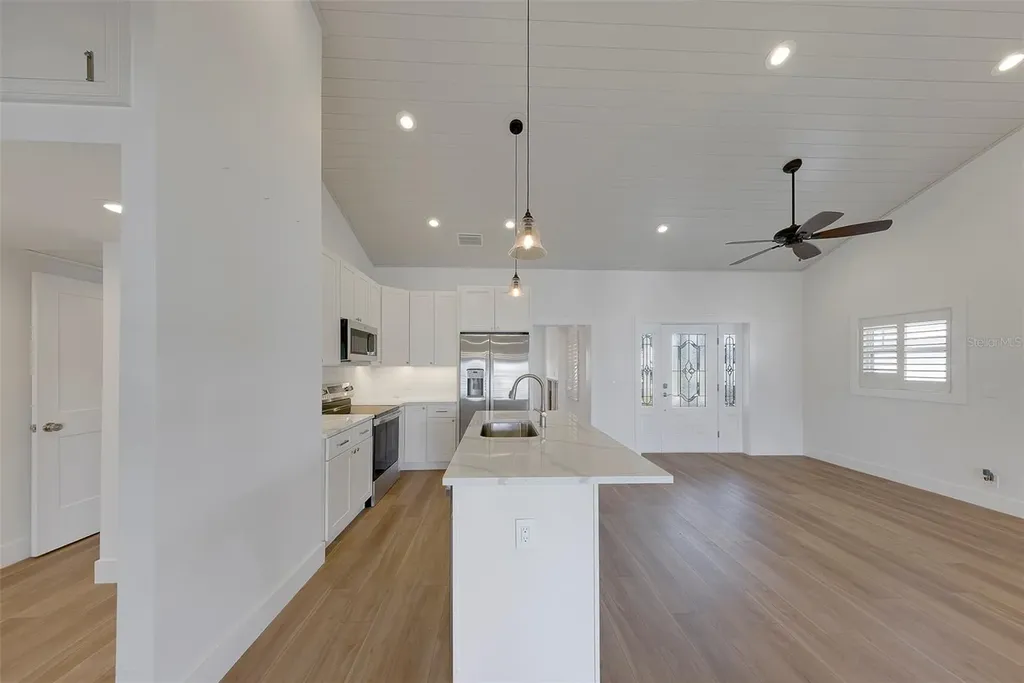 210 176th Terrace Drive E Redington Shores FL 33708