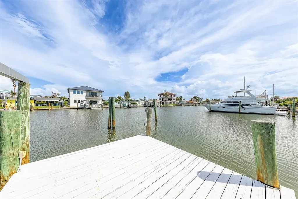 210 176th Terrace Drive E Redington Shores FL 33708