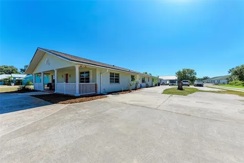 1499 17th Street W Palmetto FL 34221