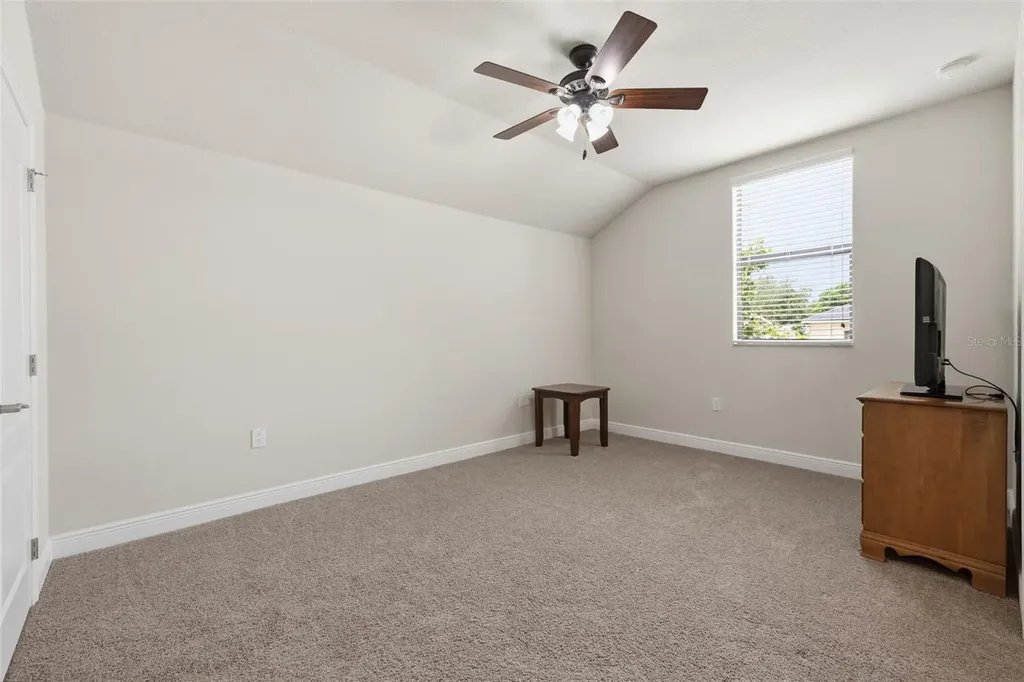 2723 Colewood Lane Dover FL 33527