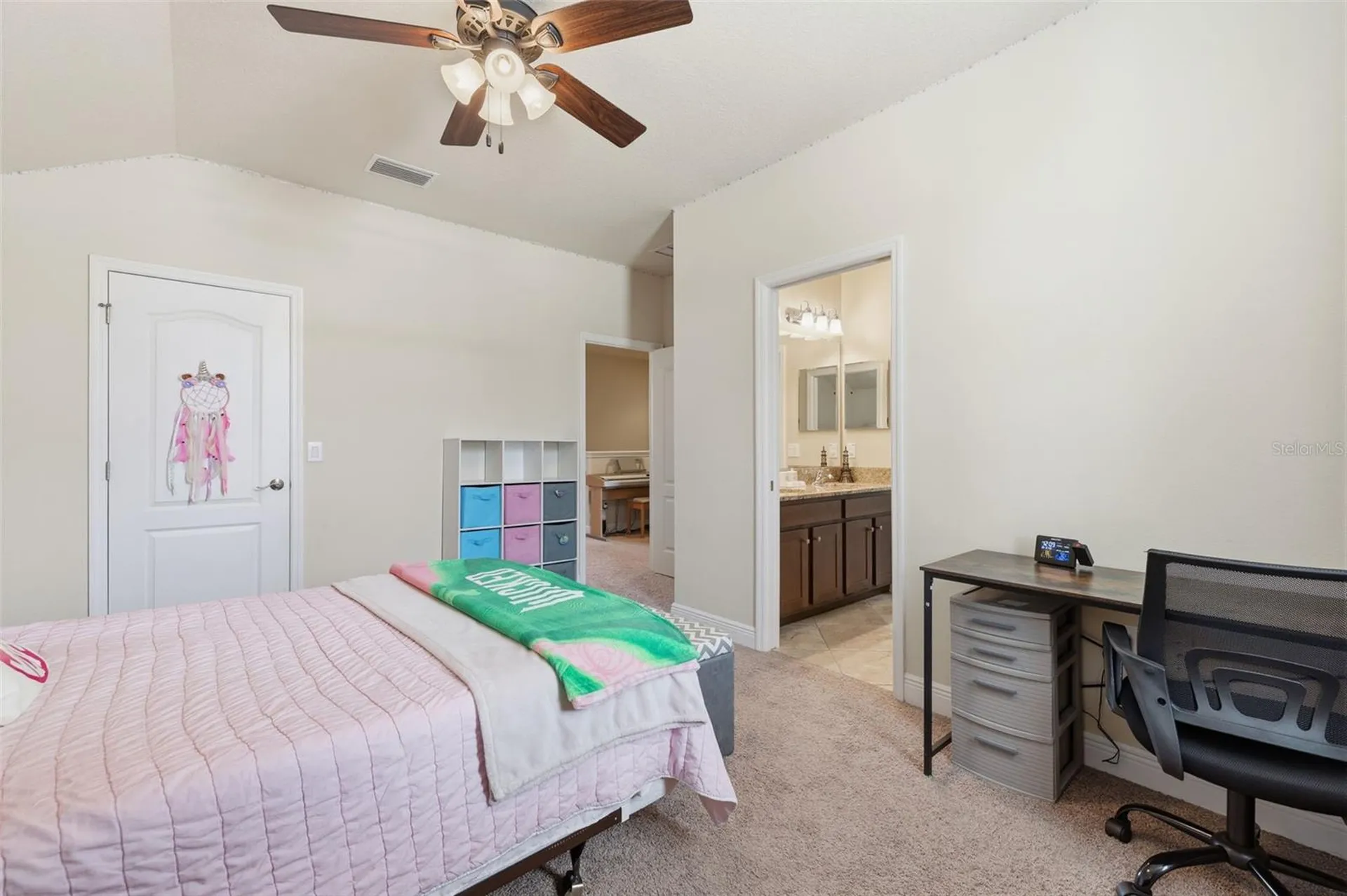 2723 Colewood Lane Dover FL 33527