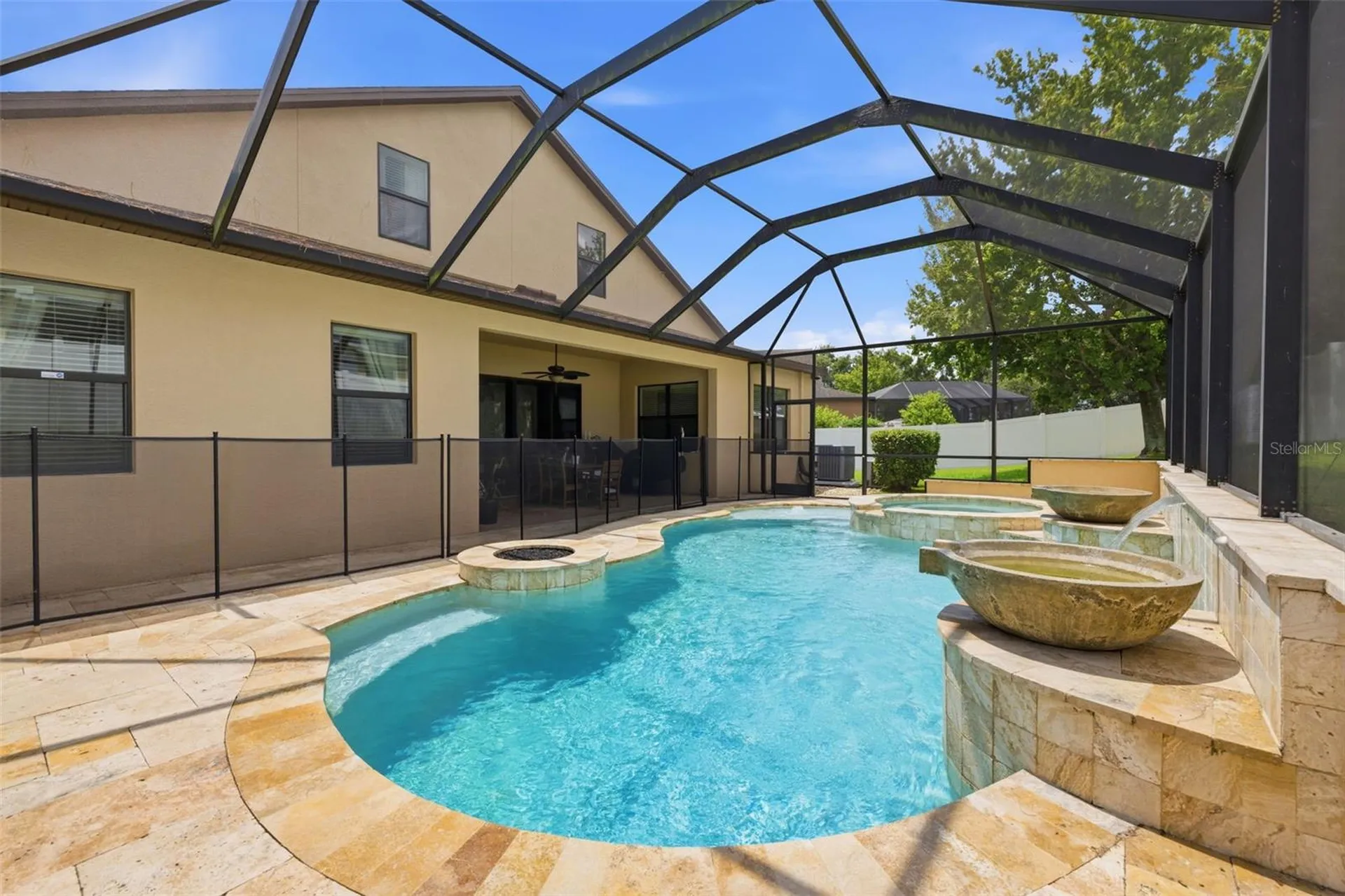 2723 Colewood Lane Dover FL 33527