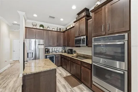 2723 Colewood Lane Dover FL 33527