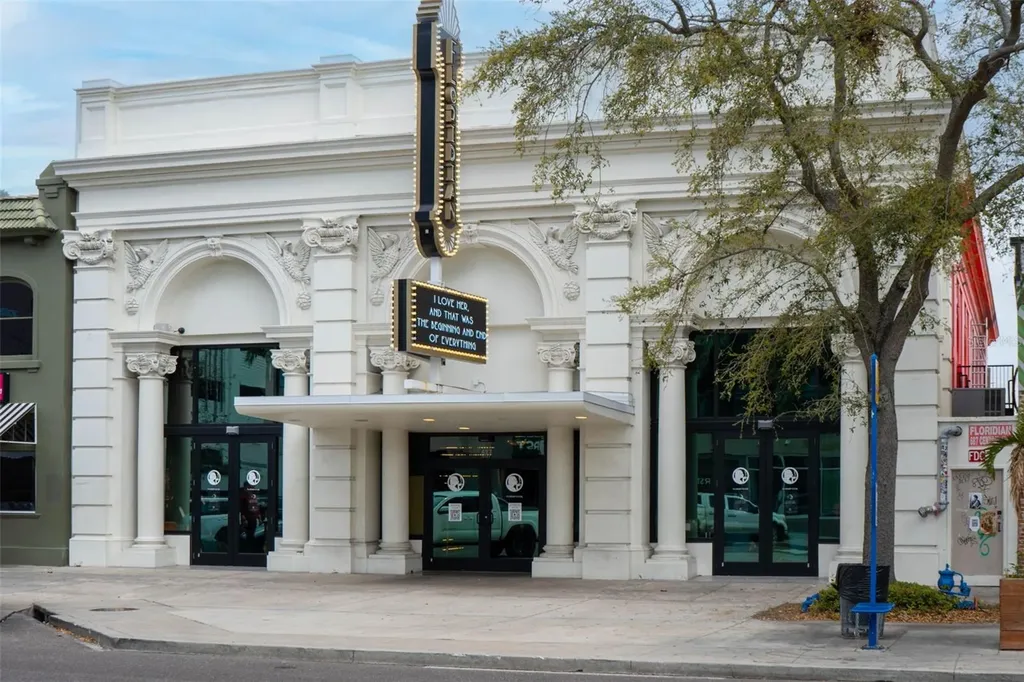 100 4th Avenue S St Petersburg FL 33701