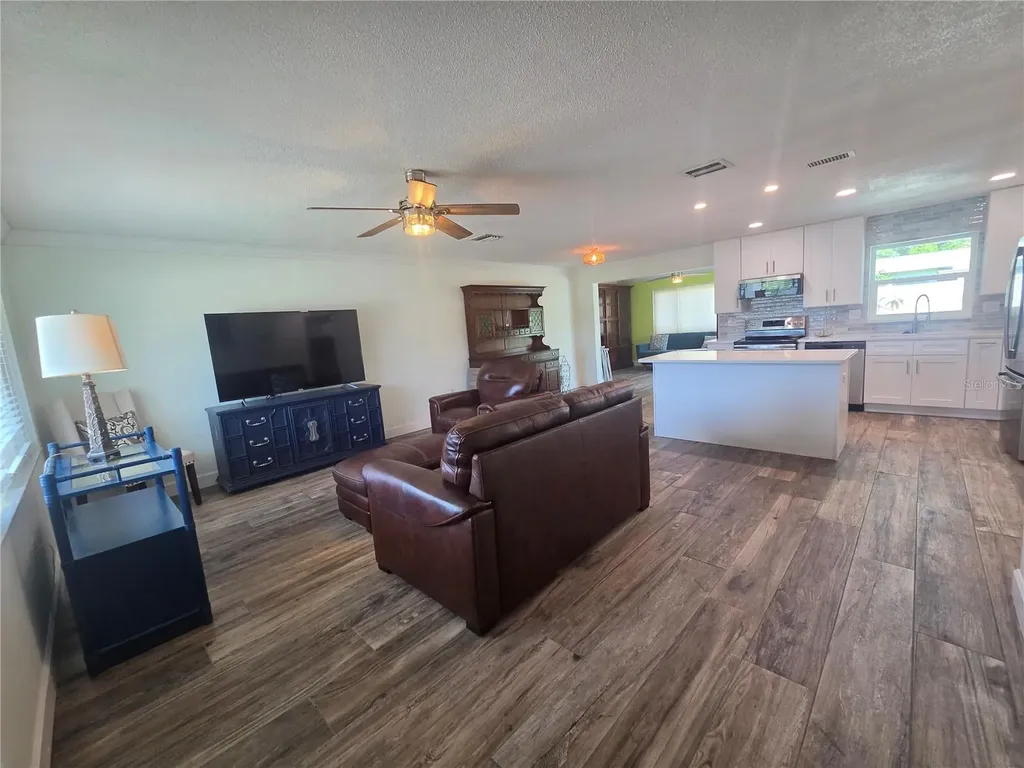 1435 Santa Clara Drive Dunedin FL 34698