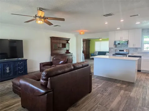 1435 Santa Clara Drive Dunedin FL 34698