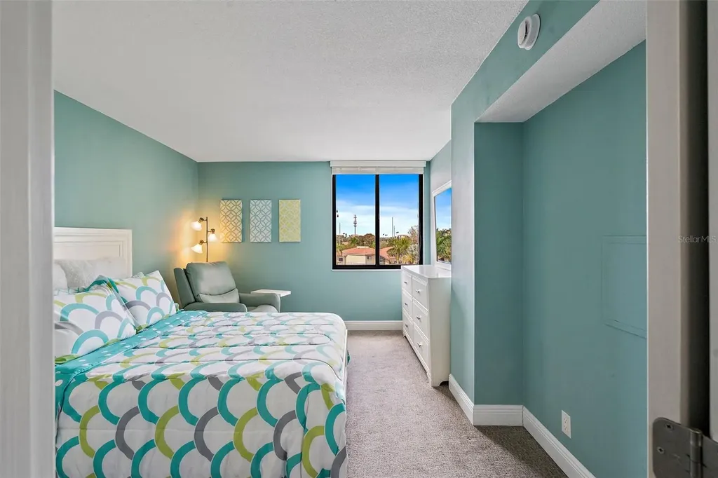 6372 Palma Del Mar Boulevard S St Petersburg FL 33715