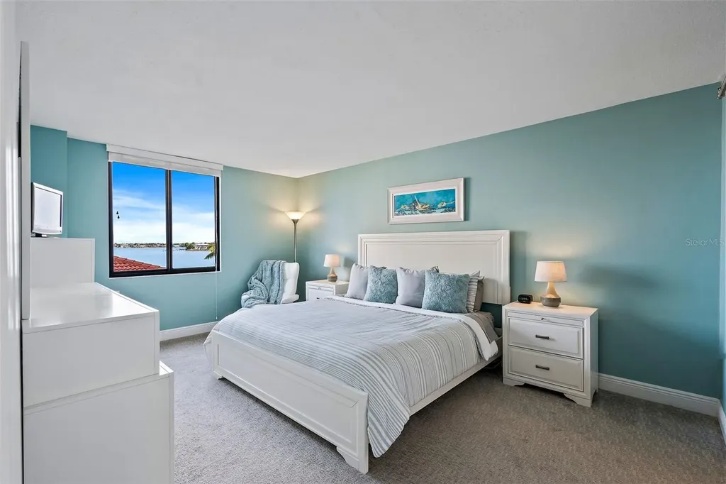 6372 Palma Del Mar Boulevard S St Petersburg FL 33715