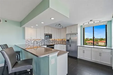 6372 Palma Del Mar Boulevard S St Petersburg FL 33715