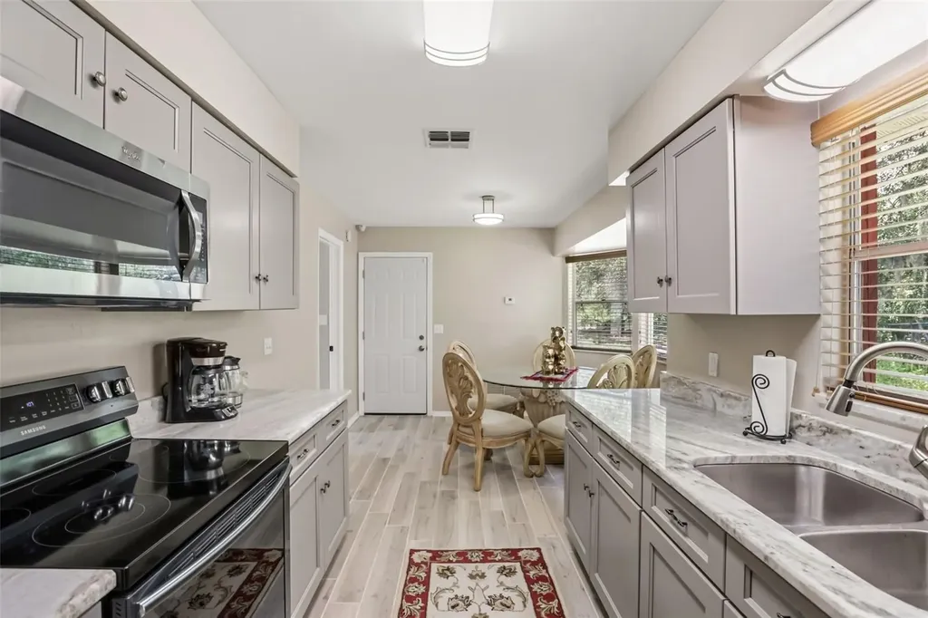 11253 S Apopka Vineland Road Orlando FL 32836