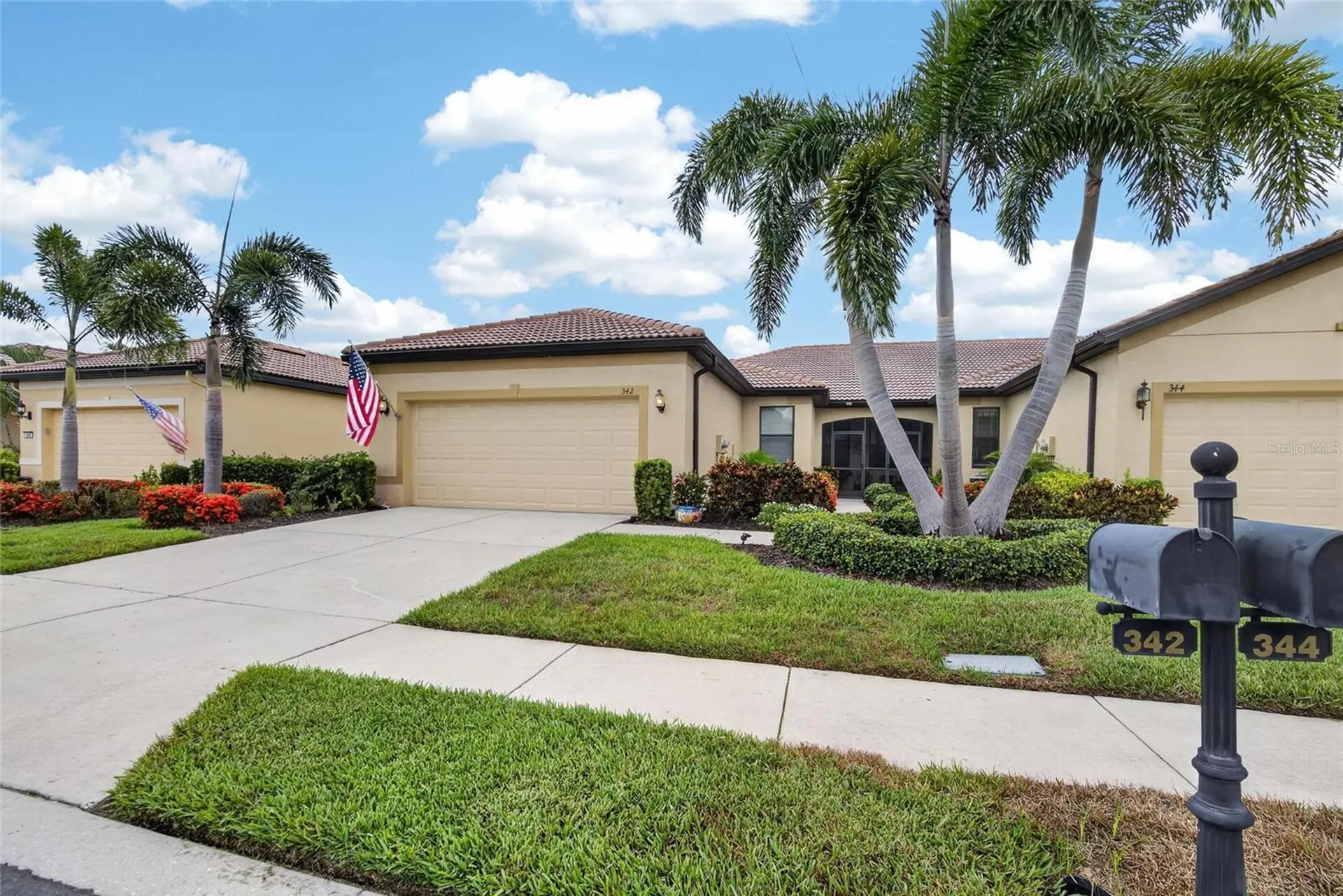 342 Bluewater Falls Court Apollo Beach FL 33572