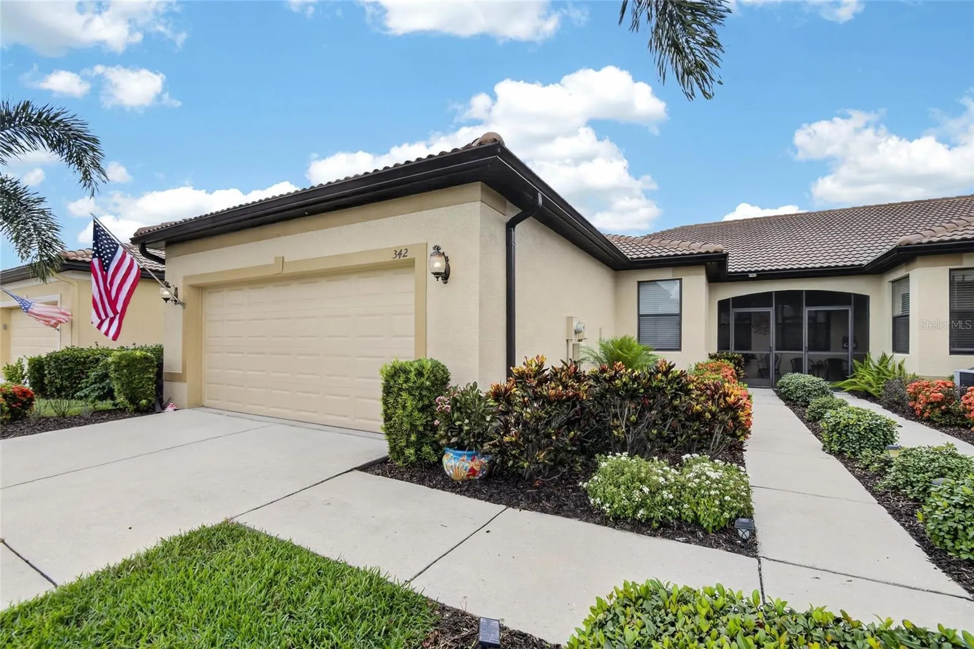 342 Bluewater Falls Court Apollo Beach FL 33572