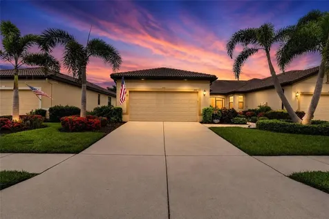 342 Bluewater Falls Court Apollo Beach FL 33572
