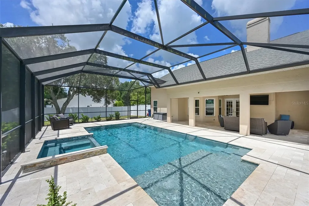 305 Mill Run E Bradenton FL 34212