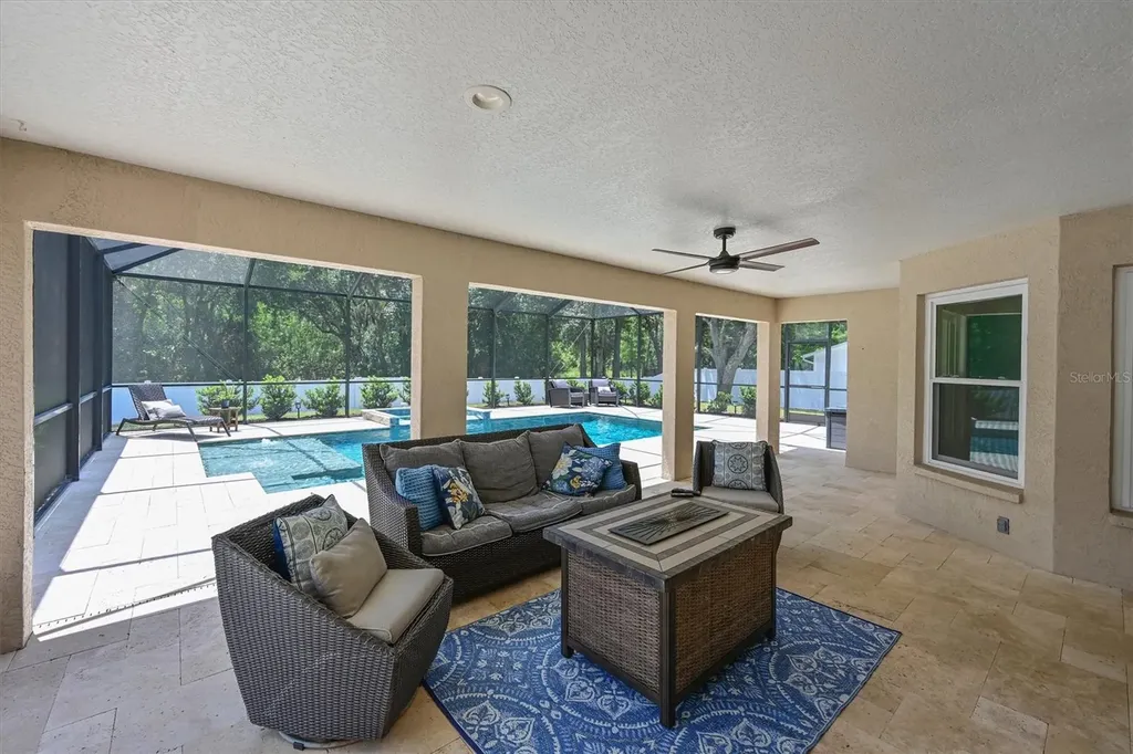 305 Mill Run E Bradenton FL 34212