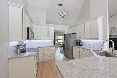 305 Mill Run E Bradenton FL 34212
