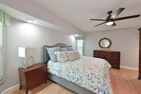 305 Mill Run E Bradenton FL 34212