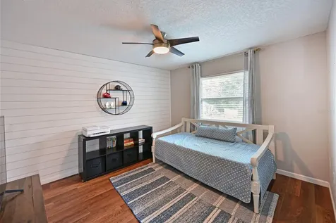 305 Mill Run E Bradenton FL 34212