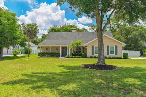 305 Mill Run E Bradenton FL 34212