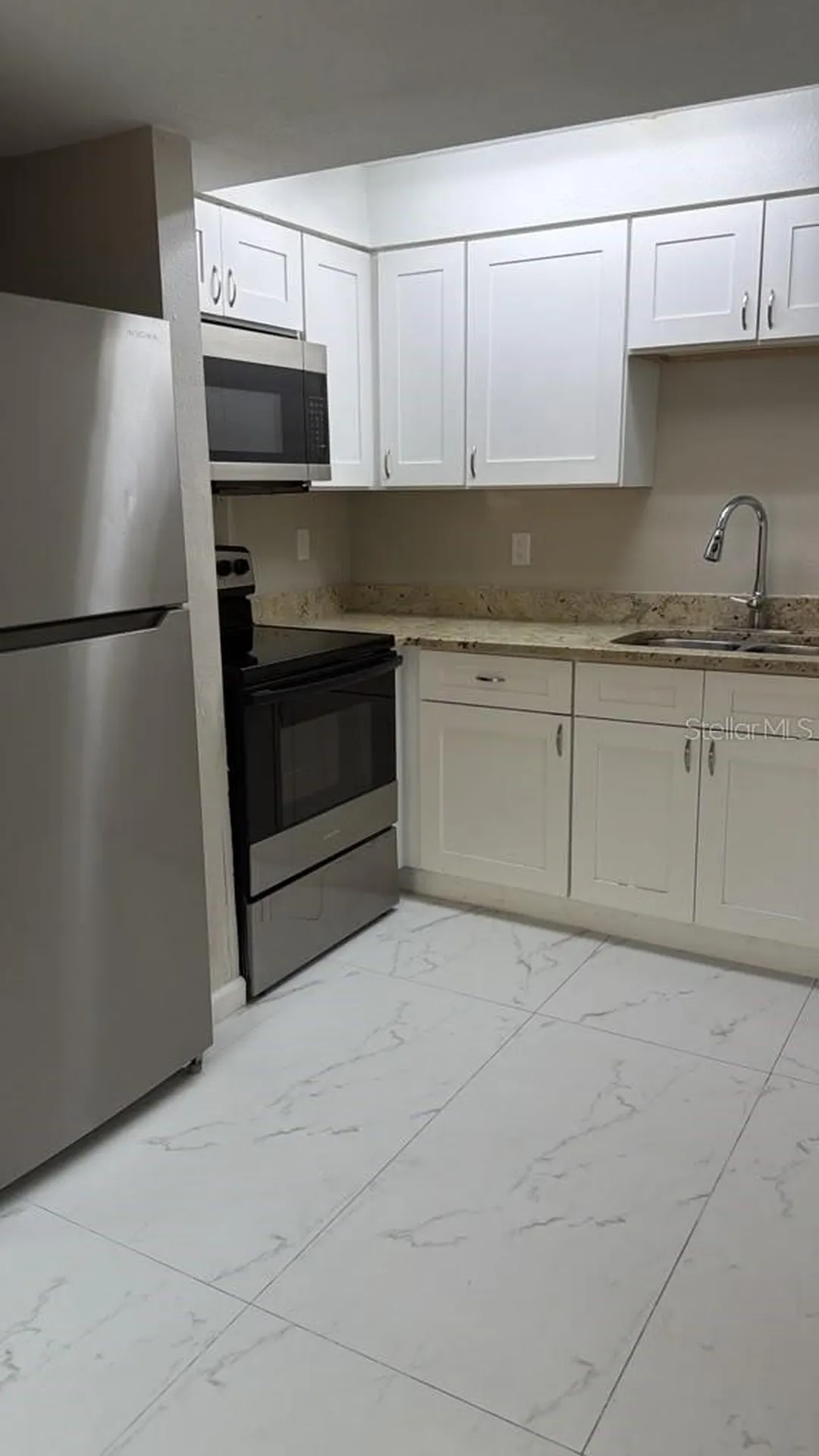 487 88th Avenue N St Petersburg FL 33702