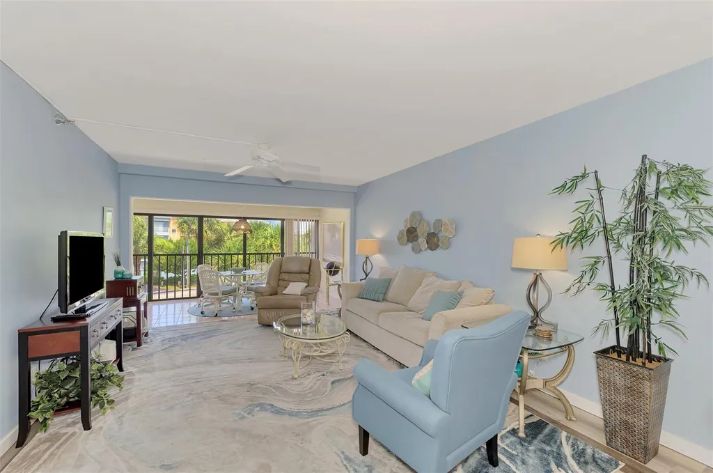 1551 Beach Road Englewood FL 34223