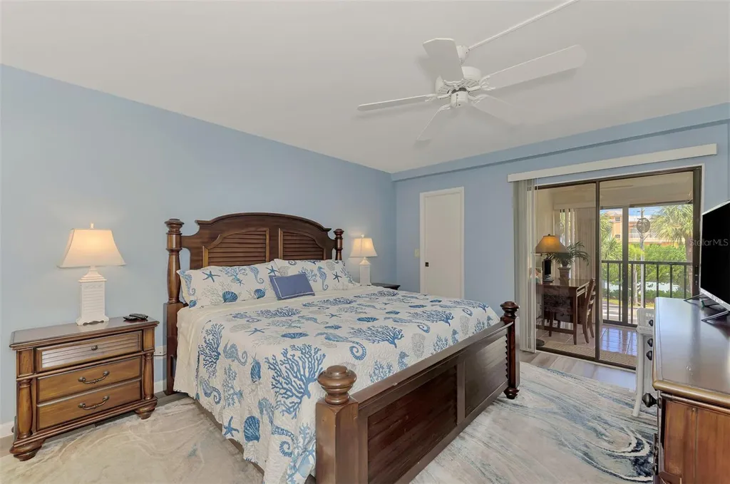 1551 Beach Road Englewood FL 34223
