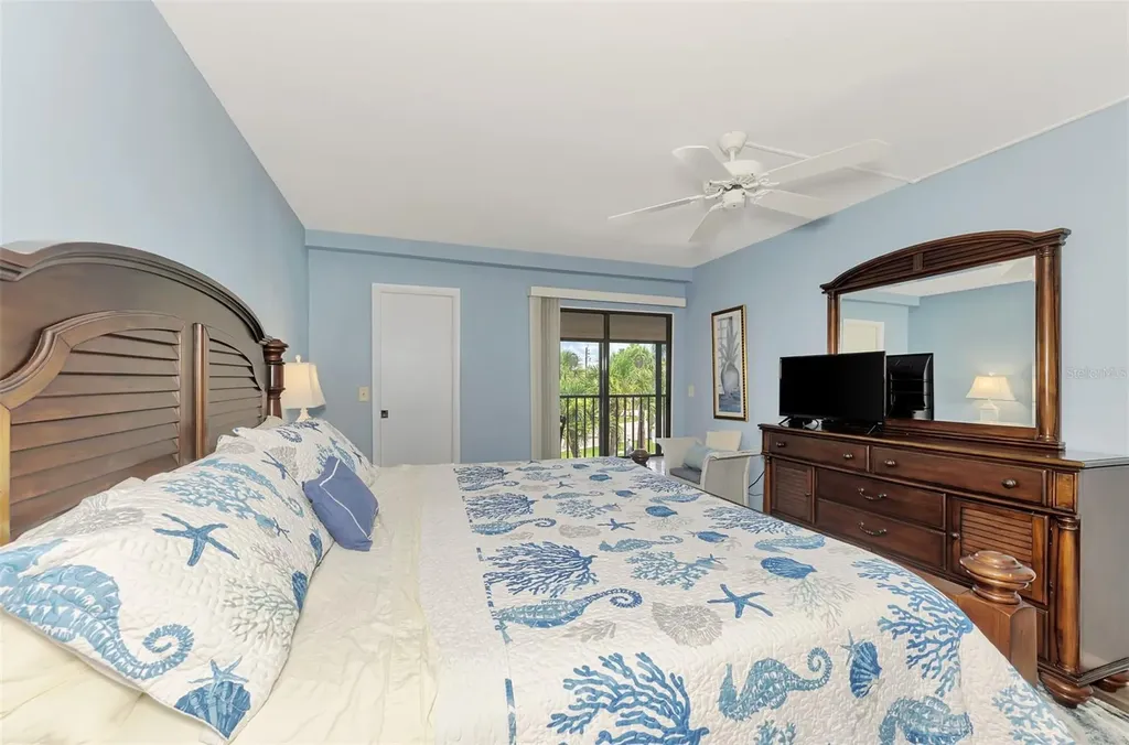 1551 Beach Road Englewood FL 34223