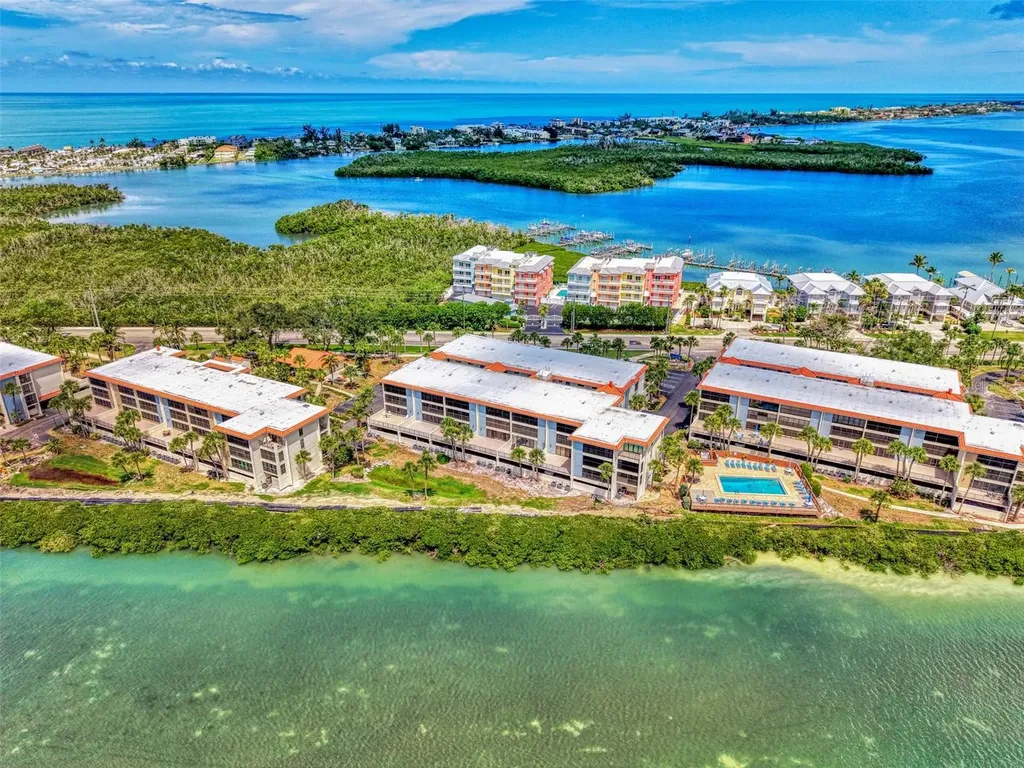 1551 Beach Road Englewood FL 34223