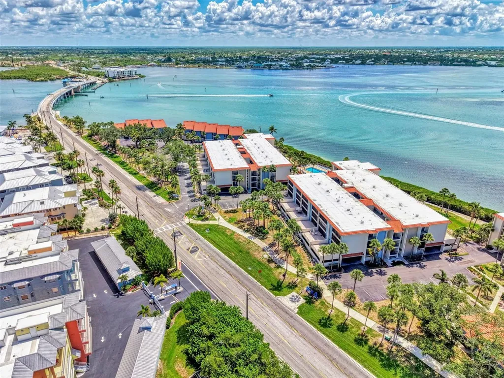 1551 Beach Road Englewood FL 34223