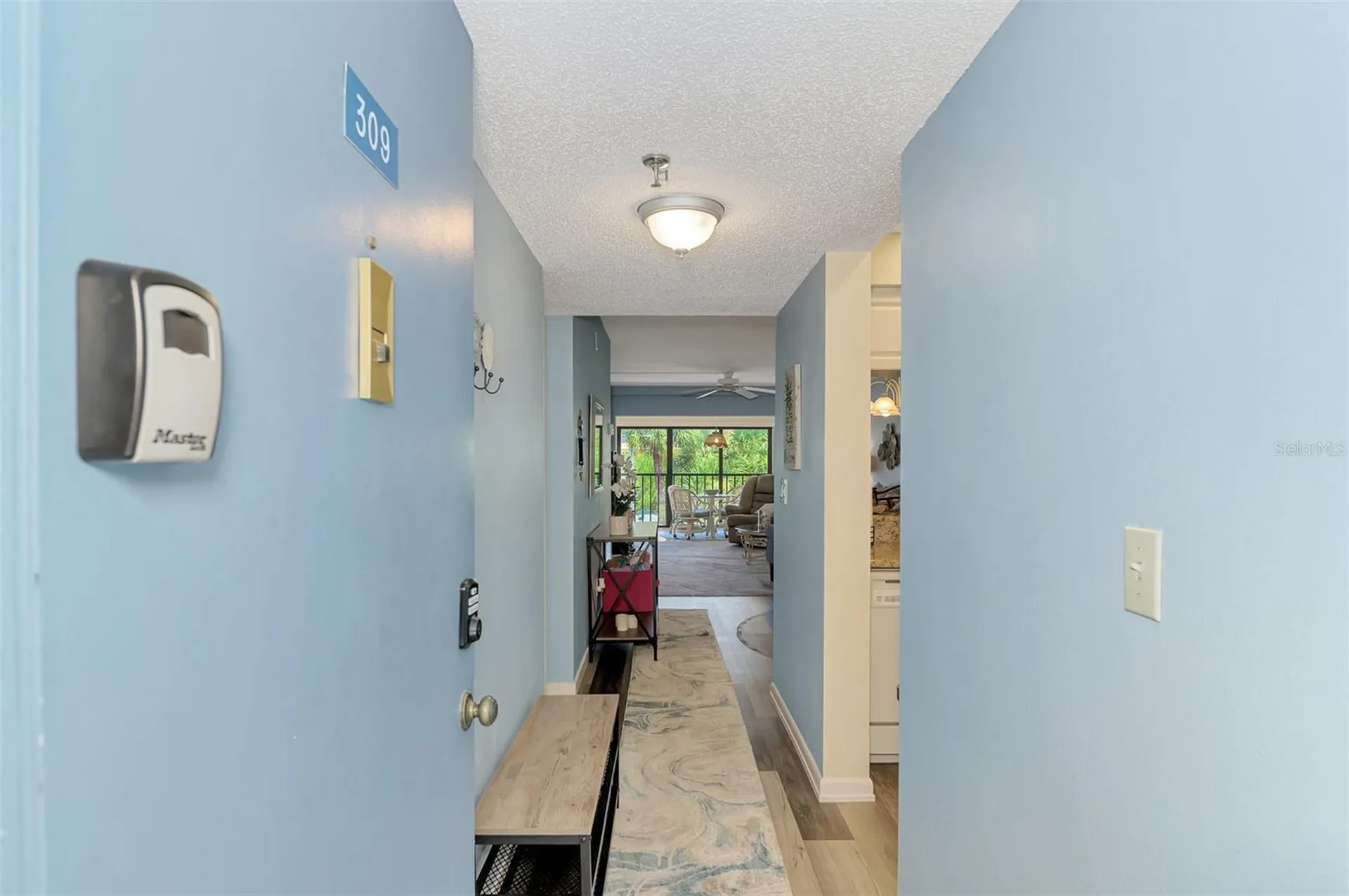 1551 Beach Road Englewood FL 34223