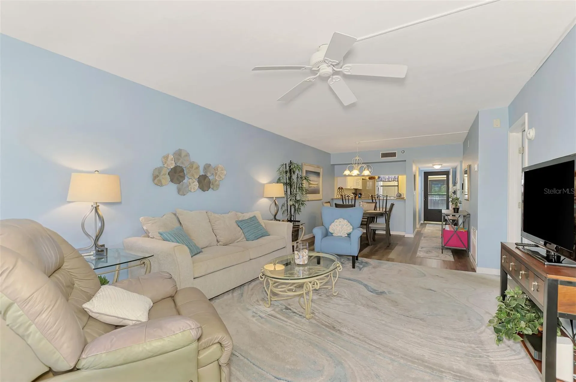 1551 Beach Road Englewood FL 34223