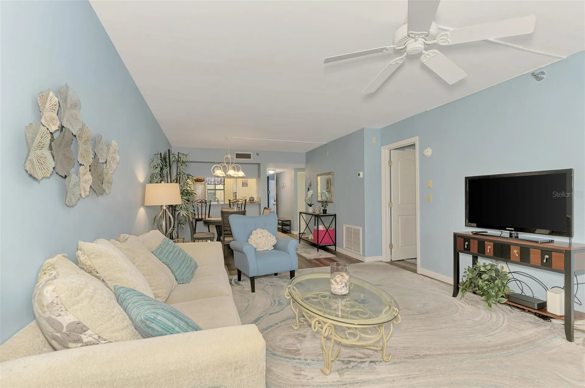 1551 Beach Road Englewood FL 34223