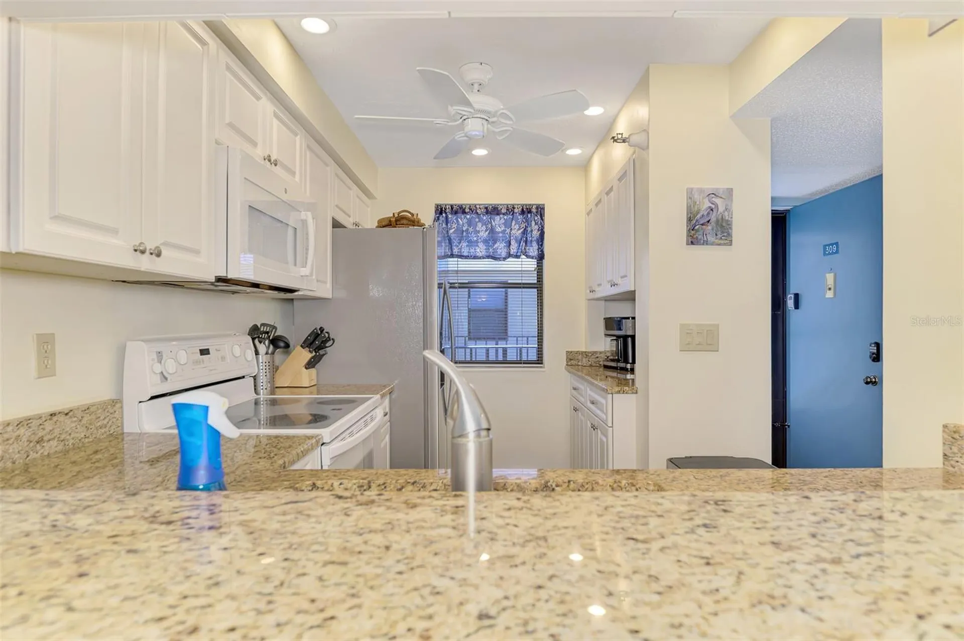 1551 Beach Road Englewood FL 34223