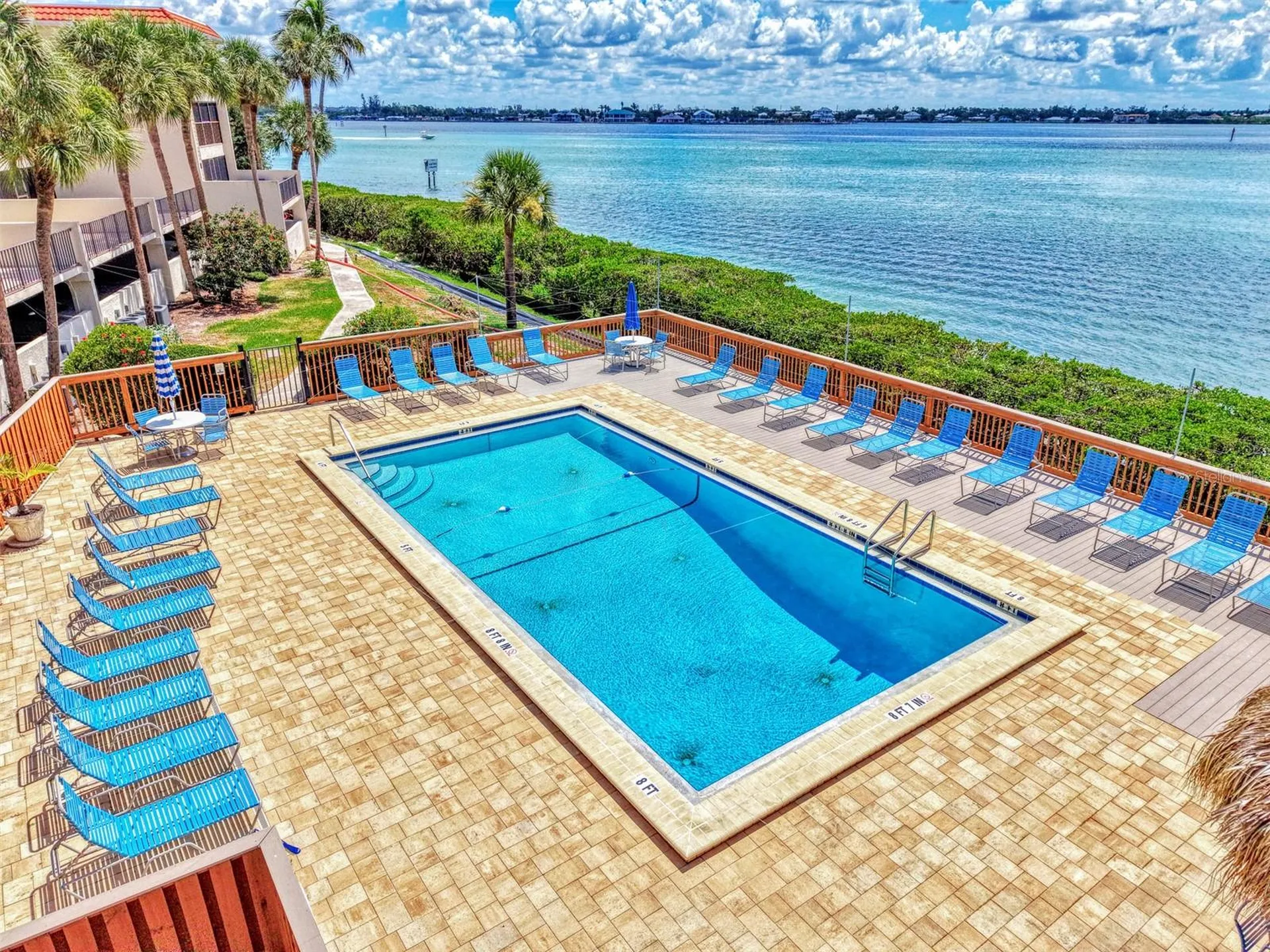 1551 Beach Road Englewood FL 34223