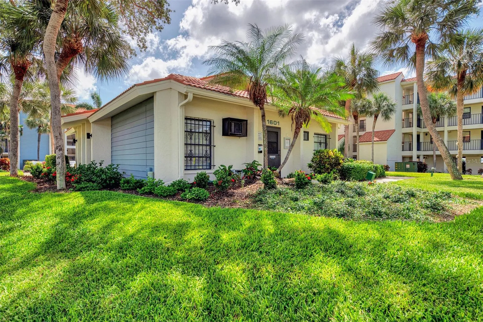 1551 Beach Road Englewood FL 34223