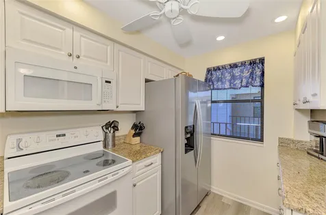 1551 Beach Road Englewood FL 34223